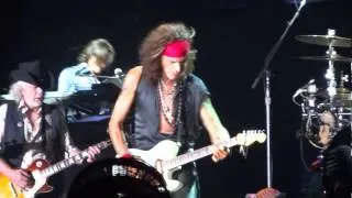 Aerosmith "Eat the Rich" @ Municipal Central Gymnasium Osaka 16/8/2013