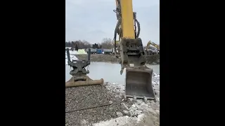 oilquick excavator rototilt caterpillar