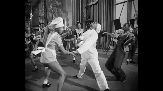 Lindy Hoppers in Hellzapoppin (1941) dancing to funky "Say What?"