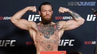 UFC 246: McGregor vs. Cerrone main-event official weigh-in highlight