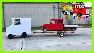 Box Van Hauling The Mini Rollback