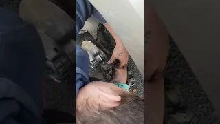 Citroen C4 Rear break disk and pads removal and fitting