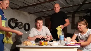 Украинцы кушают сюрстрёминг в Угледаре
