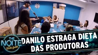 The Noite (15/04/16) Estragando a dieta