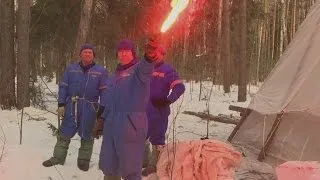 Astronauts in freezing survival exercise in Russian forest