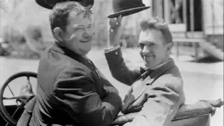 Laurel & Hardy: Stan gets an apple stuck in his mouth (really funny!)