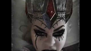 Первое видео злой королевы