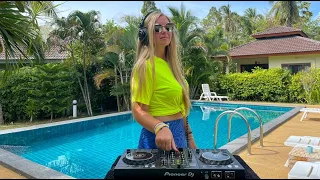 Pool party ★  Melodic House & Techno Mix 005