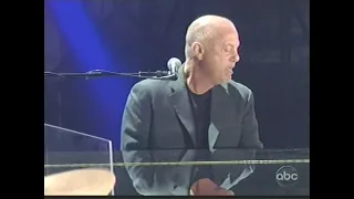 PAUL McCARTNEY  FEAT. BILLY JOEL - "I SAW HER STANDING THERE " - LIVE .