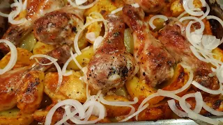 Chicken with potatoes.