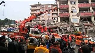 The CBS Evening News with Scott Pelley - Miracle rescue gives hope to quake ravaged Turkey