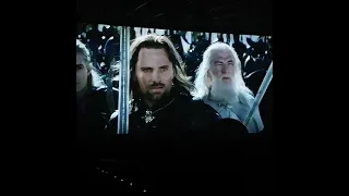 Por Frodo, carga en la puerta negra, retorno del rey  cine (16/05/21)