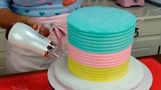 GANACHE CAKE ALTA RESISTÊNCIA AO CALOR / PODE TRABALHAR COM  ESPÁTULA DE TEXTURA ALISAMENTO E  BICOS