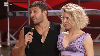 Ballando con le stelle, Rossella Erra su Andrea Iannone e Lucrezia Lando: "Ci sono scintille d'amore