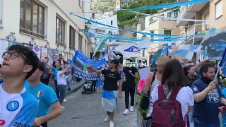 Spettacolo ad Amalfi, guardate cosa stanno facendo per il Napoli 😱😱🔥