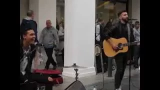 Cezar - Grafton St - 2015 08 29 - Let Her Go