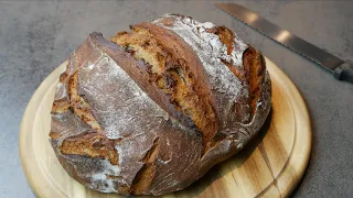 Papa backt: Das knusprigste Roggensauerteigbrot der Welt ;-) Lecker und so bekömmlich!