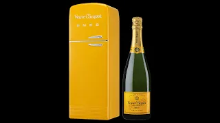 CHAMPAGNE VEUVE CLICQUOT SOLAIRE CULTURE YELLOW LABEL BRUT FRIDGE X SMEG