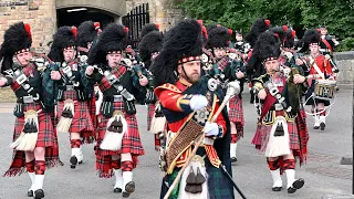 The Black Watch Pipes and Drums 3SCOTS, Mounting the Guard at Edinburgh Castle