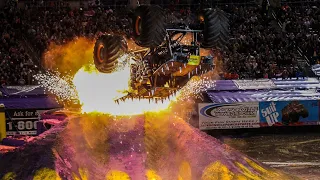 Monster Jam Stunts