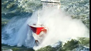 Top 10 Big Ships Crash During Destructive Waves In Storm