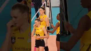 Zehra Gunes & Vakifbank voleybol Turkiye 2023