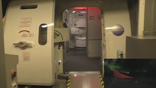 Dreamliner 787 Japan Airlines Flight 414 Helsinki - Tokyo Narita with ATC (northern lights)