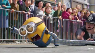 Minions Escapes from Police Guards - Minions (2015) Hd