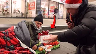 GESCHENKE FÜR OBDACHLOSE !!🎁🎄 (emotional) | TomSprm