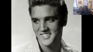 ELVIS REACTION TO - Elvis can't stop laughing