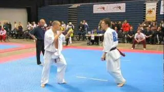 Csaba Gál vs. Eimontas Jonas - European (Shin)Kyokushin Karate Championship Vilnius 2011