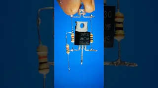 How to make a flashing bulb circuit | Electronic projects