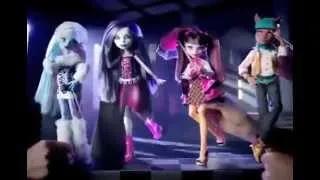 Monster High School's Out Doll Commercial [2011]