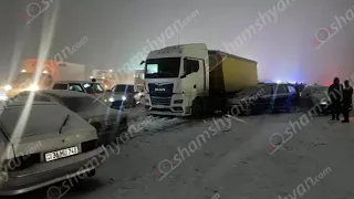 Երևան-Սևան ճանապարհին մերկասառույցի պատճառով բախվել է 40-ից ավելի մեքենա. կան վիրավորներ