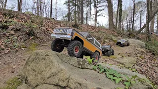 Saint Patrick's Day RC trail crawling with friends at Battle Park. part 1