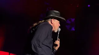 TRACE ADKINS - Live at the State Fair of Texas - “Honky Tonk Badonkadonk”