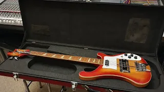 Fake Vintage Rickenbacker 4001 Bass Guitar - Scary Counterfeit Video