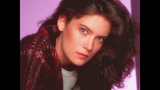 lara flynn boyle