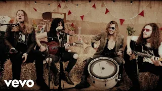 Tyler Bryant & The Shakedown - Ramblin’ Bones (uDiscoverMusic 2017 Session)