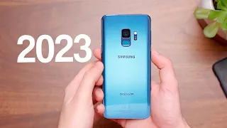 Galaxy S9 en 2023 - Deberias comprarlo!!!