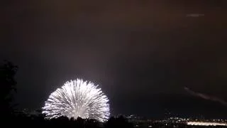 長岡花火 2016 8月2日 [4K] ナイアガラ + 正三尺玉×三 Nagaoka Fireworks festival 36inch shell × 3