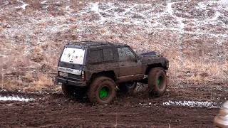 БИТВА ПРОТИВ НАСТОЯЩИХ ВНЕДОРОЖНИКОВ НА OFFROAD У МЕНЕДЖЕРА АНТОНА