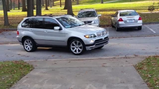 Bmw x5 4.8is loud Dinan exaust 4 wheel spin cruising around