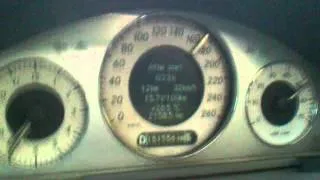 MERCEDES-BENZ E500 0-200km/h acceleration