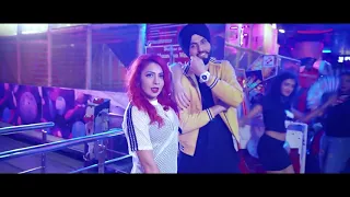 VideoKhoj Com Jasmine Sandlas Lv Di Jean Official Song Ft Preet Hundal Love Bhullar Mg One Take Vide