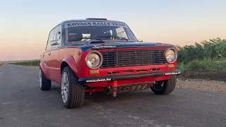 Lada 2101 versenyautónk bemutatása