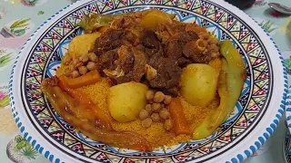 كسكسي تونسي محرحر بجميع أسراره بطريقة سهلة ومبسطة وناجح مليون بالمية وبزاف بنين😋😋😋😋