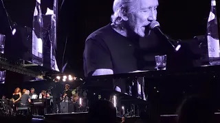 Roger Waters - 2023.06.07 - The Bar (Reprise) / Outside The Wall / Outro - O2 Arena London