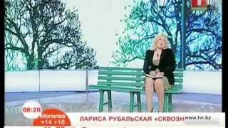 Телеведущая Анна Гордеева читает стихи Ларисы Рубальской «Сквозняки»