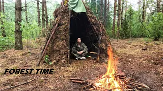 Построил шалаш и укрылся от грозы. Один на один с природой!